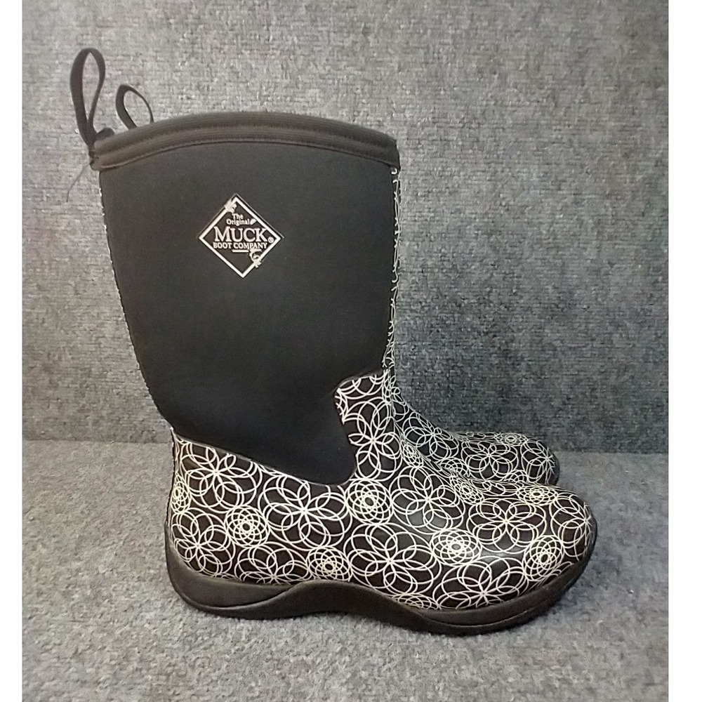 Muck Boot Company Rain Boots Women Size 9 Black White Geometric Floral Pattern